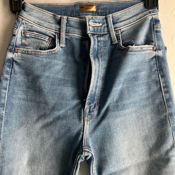 Mother HIGH WAISTED RIDER ANKLE FRAY - Picture 3 of 12